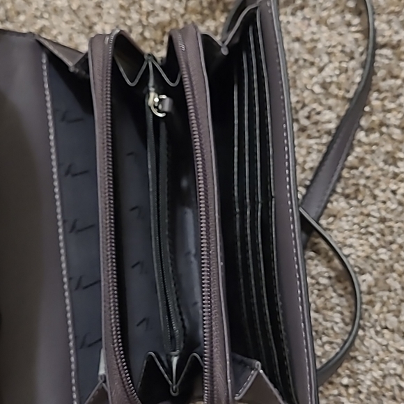 Purse - Picture 2 of 3